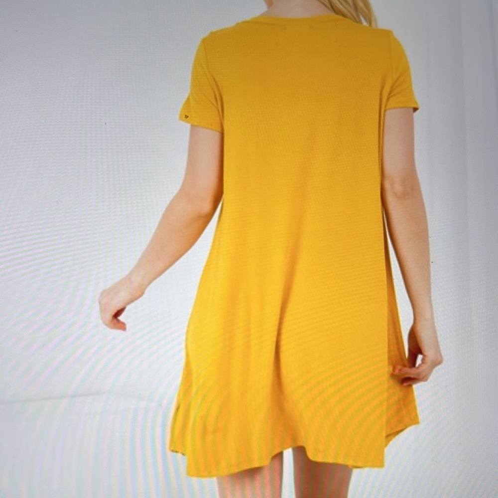 ❣️5|$25❣️Beautiful T shirt dress
Ginger G Mustard Shirt Dress 🌸 🆕 - Picture 6 of 8